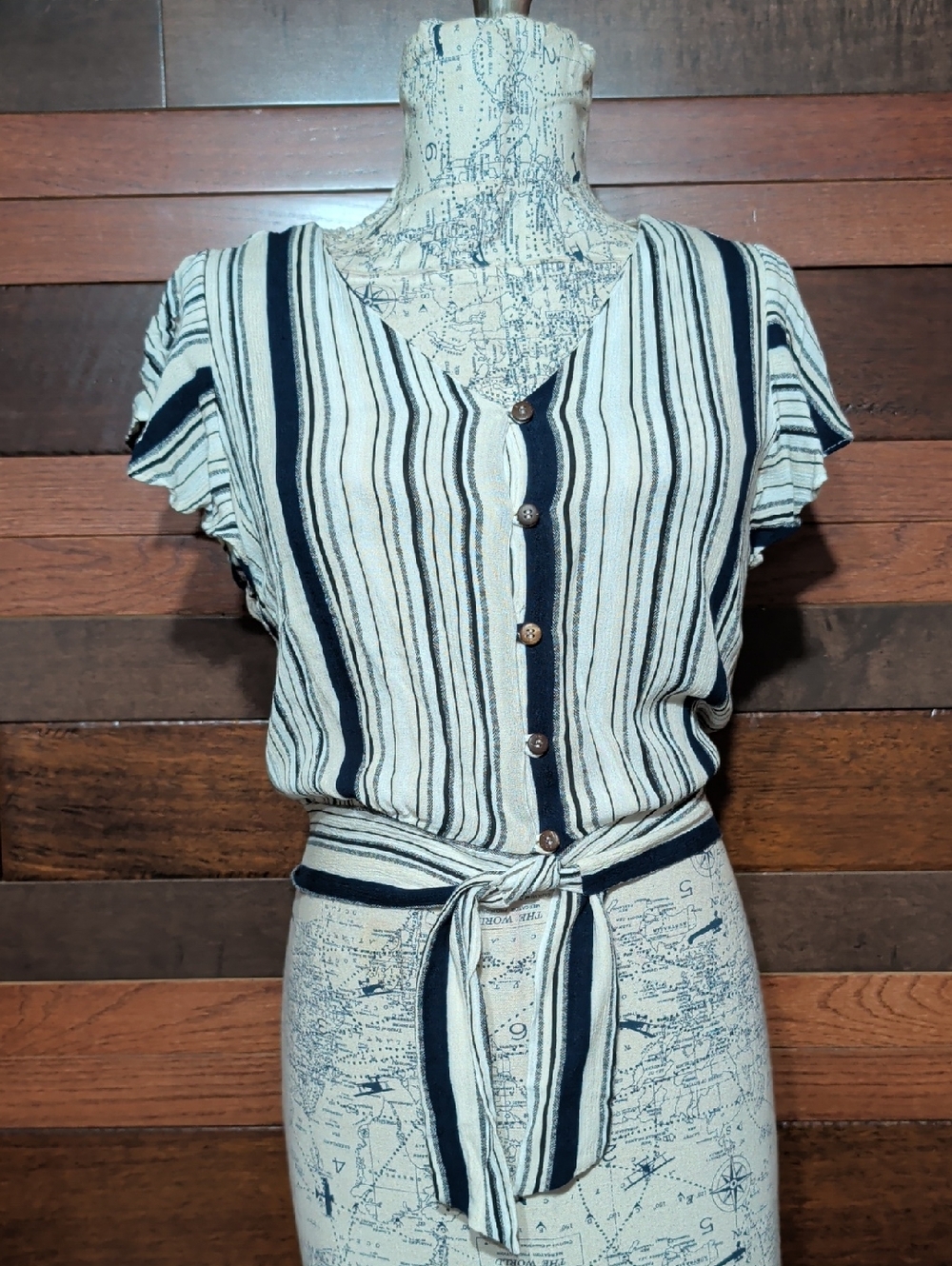 By & By Striped V-Neck Tie-Waist Women's Top - Navy & Cream